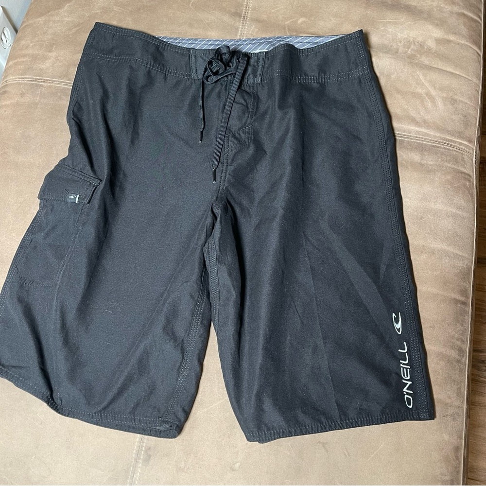 Men’s O’Neill Board Shorts Size 33